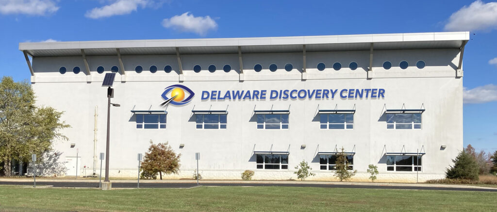 Delaware Discovery Center Building mockup